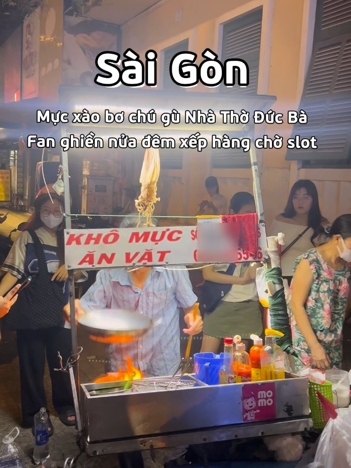 Một lần thử là ghiền tới chết, ai chưa ăn đừng dại mà ăn, ghiền rồi xếp hàng mệt lắm:))#saigonvivu #saigon #saigoncogi #hot #amthuc 