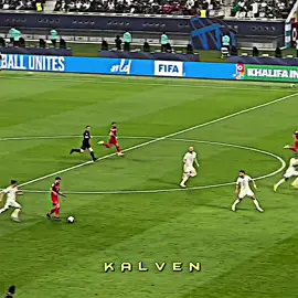 أشرف عبادة أمام البحرين اليوم 🇩🇿🔥 !! #الجزائر🇩🇿 #algeria #fyp 