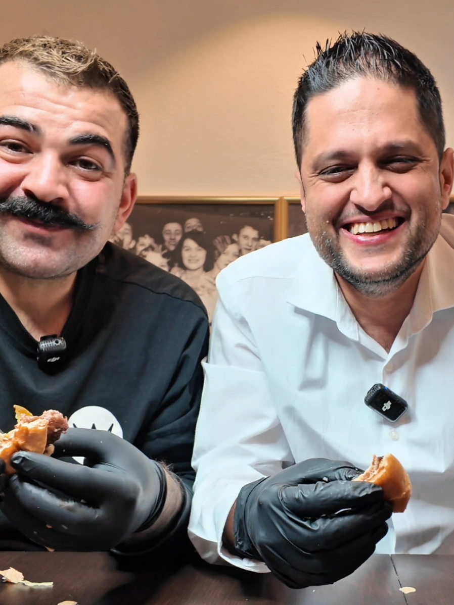 Smashburger Mukbang In Vaihingen An Der Enz Bei Cafe Vai 🇩🇪🇺🇸🇫🇷🇹🇷 #TikTokFood #asmr #mukbang 