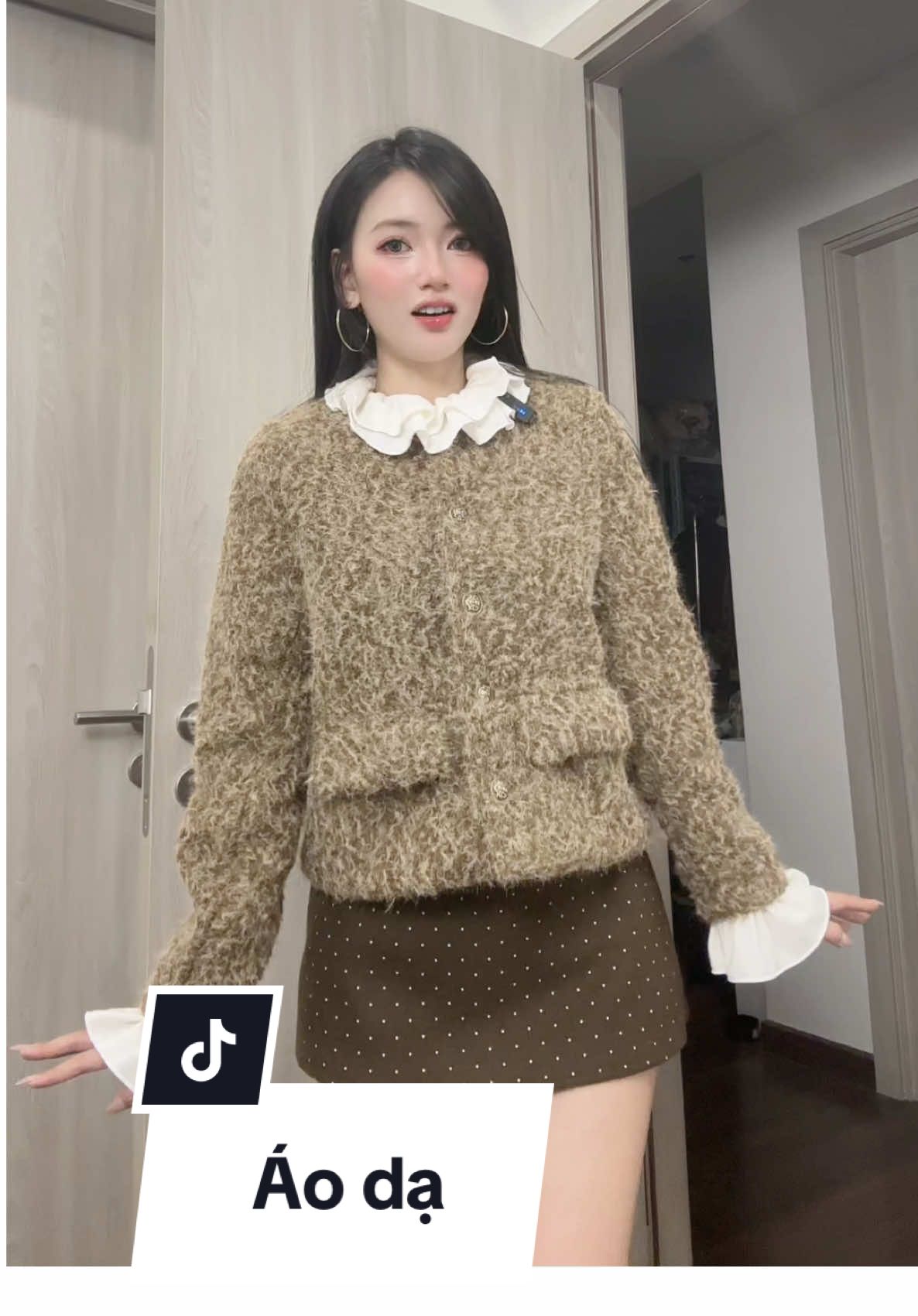 @kimeehouse #fyp #tiktokthoitrang #viral #outfitmuadong #aokhoacnu 