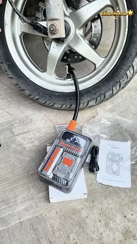 🌟Máy bơm lốp đa năng không dây nhỏ gọn, tiện lợi, bơm được xe ô tô, xe máy, xe đạp, kiêm luôn sạc dự phòng💯 #LearnOnTikTok #bomlopoto #bomlopxemay #theanbentre #maybomlopoto 