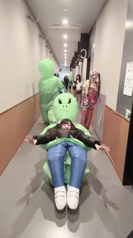 プロデューサーさん、お誕生日おめでとうございます🎂🎉 👽@福丸うさ  ❤️@こるねちゃん様  こるね様とのはじめてのTikTokがコレ…(ˊo̶̶̷ᴗo̶̶̷`) #iLiFE #idol #アイドル 