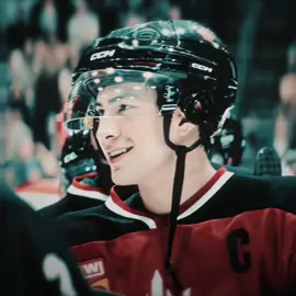 boyfriends that rage bait together last forever #heatedrivalry #ilyarozanov #shanehollander #ilyarozanovedit #heatedrivalryedit 