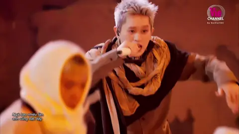 Ánh đèn hào quang đôi lúc khiến cho mình điên. #BRay #AnhTraiSayHi2025 #ChoAnhVe 