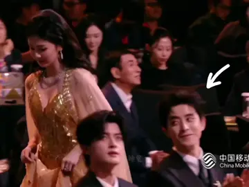 Chúc mừng diễn viên Bạch Lộc đã trở thành nữ thần gào thét năm 2025 Chúc mừng  Ngao Thuỵ Bằng đạt giải diễn viên của năm Chúc mừng Bạch Nguyện Phạn Tinh đã trở thành bộ phim quốc dân của năm Chúc mừng Thuỵ Tư Bạch Chúc mừng đại gia đình cà phê sữa, những tâm nguyện của tụi mình đã hoàn thành được hết rồi nè ^^ 