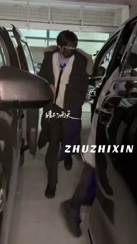 Các cục cưng lên xe về hết rồi😝🤭#tffamily_4th_generation #tiktoktiktok #tt #tfgiatộcf4 #tiktoktiktok 