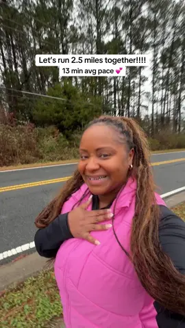 Good news! My legs didn’t fall off!!! Tell me all about your “first run back” stories in the comments 😂❤️ #slowrunner #runvlog #momswhorun  #recoveryrun #Running 