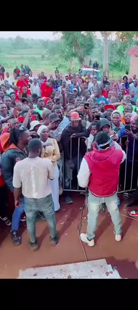 the moment he stepped on stage#alienskinug😂🔥🔥 #alienskinug #alienskinug🔥🔥 