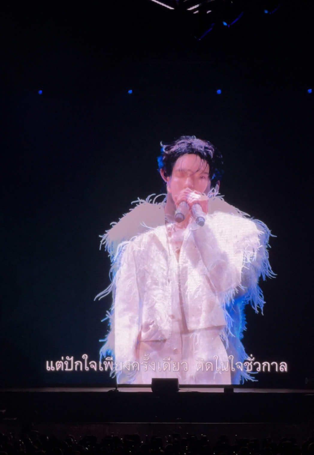 กีดกัน 2025 มีจริงทุกคนนนนนน  ภ : รู้จักกันมาน่าจะ 5 ปีแล้ว ภ : มันเป็นเรื่องบังเอิญที่เราได้มาออดิชั้นที่ค่ายเดียวกัน อ : เจอกันครั้งแรก ก็รู้สึกว่าเป็นคนนิ่งๆ  อ : ดูแบบว่าไม่ค่อยจะแปลกแล้วกัน อ : แต่ว่าถ้ารู้จักจริงๆ แล้ว เค้าเป็นคนที่แปลกมากเลย อ : มีความบ๊องๆ นิดนึง ..! ภ : ผมมั่นใจว่าเค้าจะทำได้🥰 อ : หวังว่าโชว์ที่จะออกมา เป็นโชว์ที่ดีที่สุดนะคับ #PHUTATCHAI #AAashirakorn #PhuAA #HappyBUSDAY2025_D1 #BUSbecauseofyouishine 