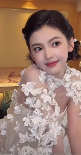 Bánh bèo nào yếu gãy liền cho tôiiiiiiiiiiiiii 😣🤷🏻‍♀️#chuongnhuocnam #zhangruonan #viral #xuhuong #章若楠 