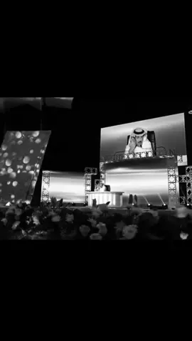 #اللكاعة  #قصايد_شعر  #عبدالله_علوش 🕊️🤍✨