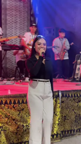 🎵MUSNAH~ 🎤@MerlinMer  🎸@Sorehari_music  #angkringantehita 