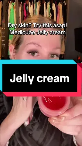 Glass skin super moisturised with Medicube jelly cream I absolutely love this I’ve ordered more! #medicube #jellycream #collagen #tiktokmademebuyit 