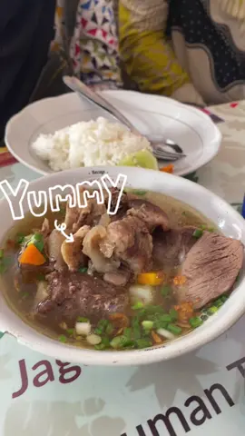 Spesial tak ada duanya, sop buntut di Surabaya.  #sopbuntut 