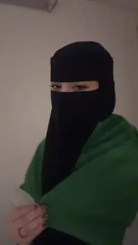 #سوريه لبست اخضر💚🖤🤍