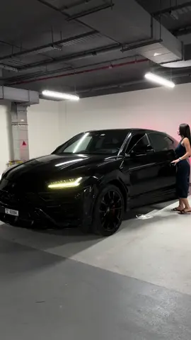 sound on👀 #dubai #business #urus #lamborghini 