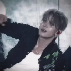 He makes me scream #leeheeseung#enhypenedit#kpopfyp#viral#foryoupagе 