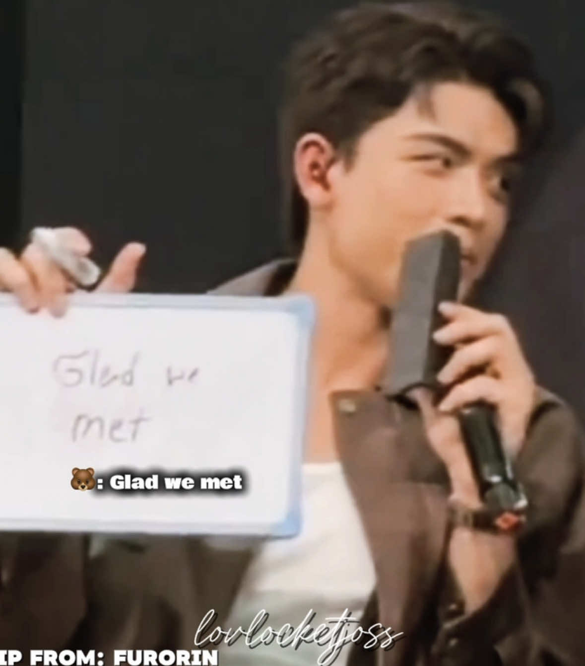 🐻: Glad we met 🐧: I’m glad it’s you Oh, how do you find someone who’s glad not just because he chose you, but because it’s you he chose? And just like that, everything felt right because it’s always been them 🥹I can hear the wedding bells ringing ✨❤️💍 #JossGawin #จอสกวิน #GawinCaskey #JossWayar