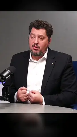 De ce crede Claudiu Târziu că oamenii sunt nostalgici după perioada comunismului? 📰 Află mai multe pe adevarul.ro  📸 Sursa video: Adevǎrul #ClaudiuTârziu #comunism #nostalgie #părere #adevarul 