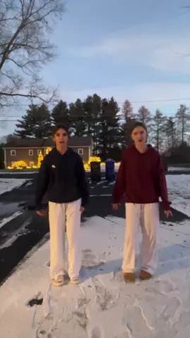 hi hi #fyp #viral #blowthisup #dance #xyzbca @olivia @renee 