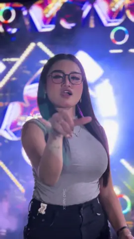 Desemberr d nyaaa decitttaaa @desitaaptri🚩 #xsanofficial #dancerkarnaval 