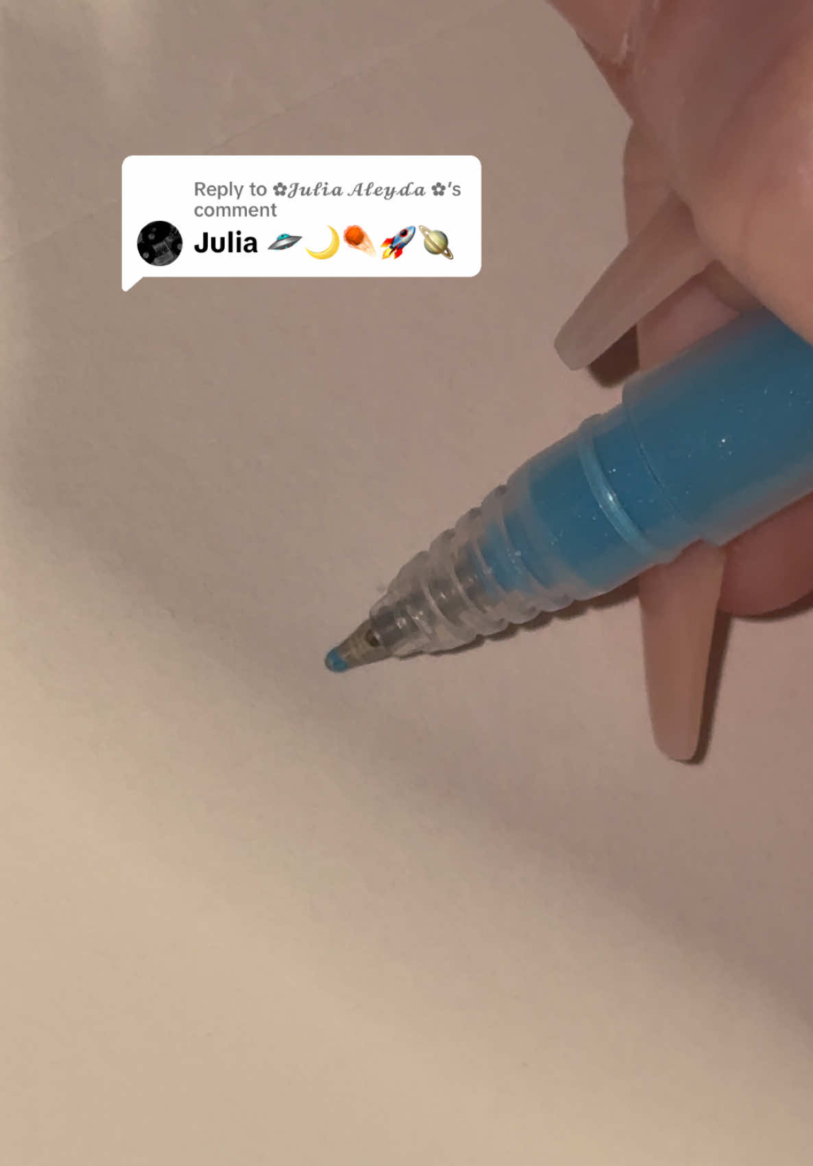 Replying to @✿𝓙𝓾𝓵𝓲𝓪 𝓐𝓵𝓮𝔂𝓭𝓪 ✿ #doodles #glitter #doodleideas 