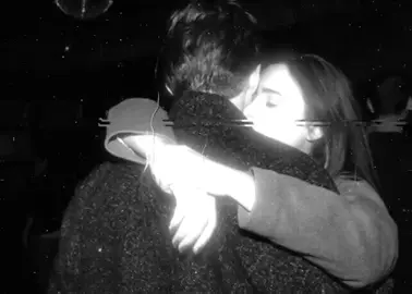 أبقى بقلبي أضمك 🥹  #explore #foryoupage  #اغاني_مسرعه💥 #تصميم  #foryou 