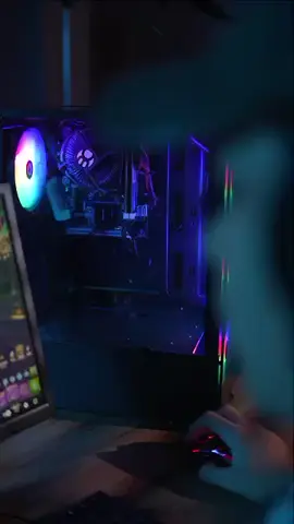 🔥 MEU DEUS, TROPA 😱💥 Achei o PC GAMER PERFEITO pra você parar de sofrer com lag e finalmente parar de perder pro amigo que joga no notebook da escola 💀🎮 Esse PC é tão rápido que carrega até sua autoestima e ainda brilha mais que LED de setup de streamer famoso 😂✨ ⚡ i7 • 16GB • SSD 480GB • Monitor incluso R$ quase de graça kkkkk 👉 Link na bio antes que o estoque suma igual seu crush visualizando e não respondendo! #pcgamerbr #setupgamer #pcjogos #computador  #pcgamer