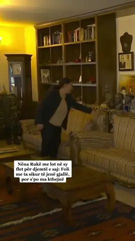 Nana Ruke,gruaja që mbajti dhimbjen në zemër e krenarinë në shpinë.Nëna e deshmorëve Shkelzen Luan e Enver Haradinaj, simbol i forces, sakrifices dhe qëndresës së Kosoves. Respekt i perjetshëm për zemën e saj që dha më shumë se çdokush per lirinë tonẽ.🇦🇱#uçk #aak #ramushharadinaj #albania #kosova 
