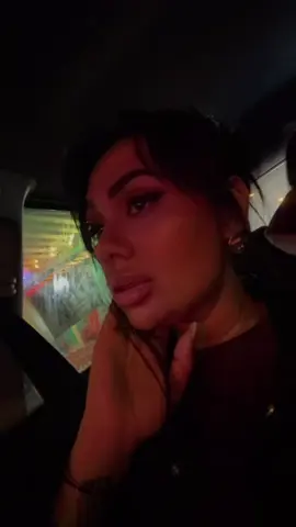 #in seara de ajun ne vedem la @✨Viollet Salon ✨ unde ne va cânta 🎤 @tzzzanca uraganu 🏆 😱👏❤️❤️❤️