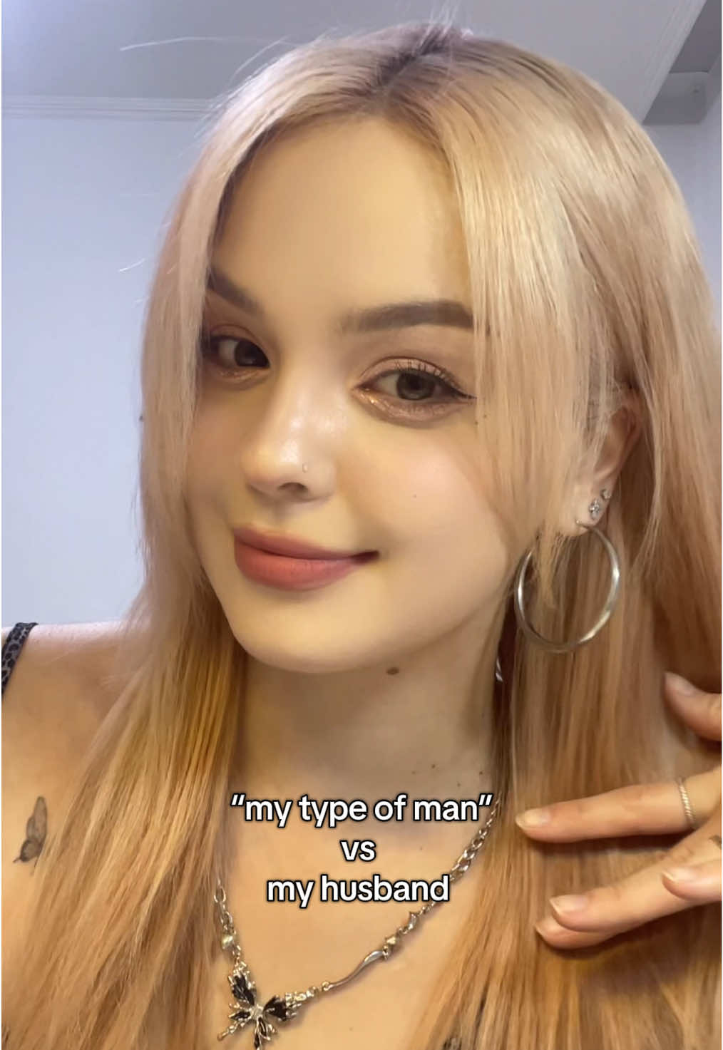 или все-таки Феликс?😮‍💨  #bangchan #южнаякорея #корея #internationalcouple #couple 