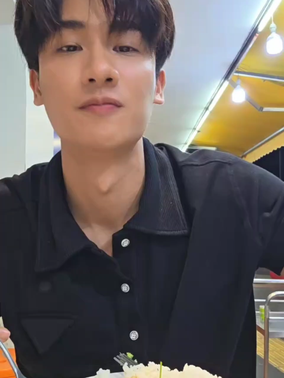 Tay Tawan Tiktok live 6.12.2025  ดช เต หาเพื่อนทานข้าว  #tawan_v  @taytadaotiktok