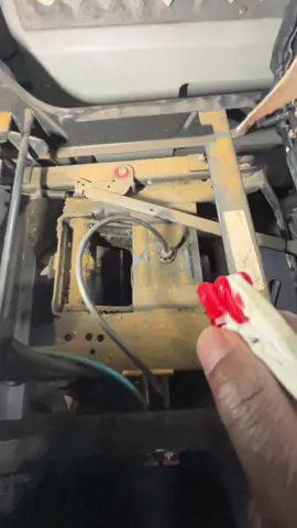 #mechaniclife #automotive #trucking 