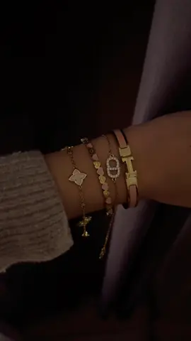 ✨💫🌟 #viral #jewellery #jewelry #braceletstack #bracelets 