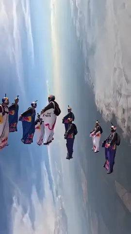 @Estelle @Lolcia Blue 