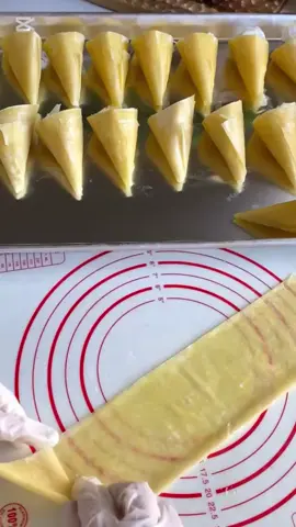 #وربات_بالقشطة_المنزلية #حلويات #حلويات_سهلة_وسريعة #حلويات_سهلة_وسريعة #حلويات 