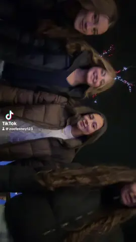 🎄🎄#christmas#IceSkating#bsfs!