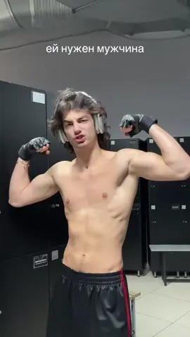 мы что выбираем, плакать в лимузине или смеяться на самокате? 