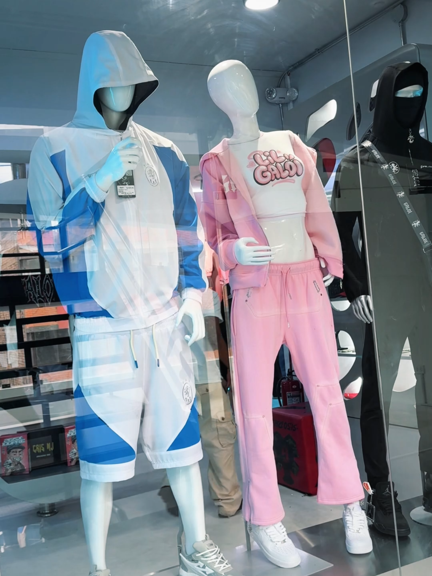 Mafia activos en la CASA DEL DRIP de LUNES a DOMINGO, los esperamos con LO MEJOR DE LA CALLE 🥷💎 📍 GAMARRA // GALERÍA CATÓLICA – 3ER PISO (Av. Isabel La Católica 1588) #galoi #drip #gamarra #navidad #mafia