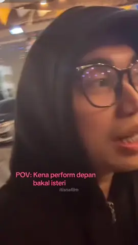 POV: Kena perform depan partner be like 😝 [CONTOH] Battle Perfume Yaya Empire @Dhi Ya  TEAM AJER @Ara Johari @Ervan Rizuan  #ajer #fyp #foryou #arajohari #ervanrizuan 