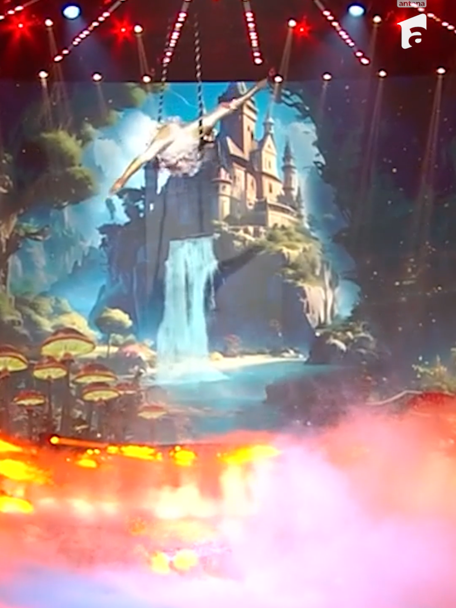 Aija, număr extraordinar de acrobație! 🥹 Toată sala a fost cu suflet la gură! #theticket #showtv #viralromania #fyp