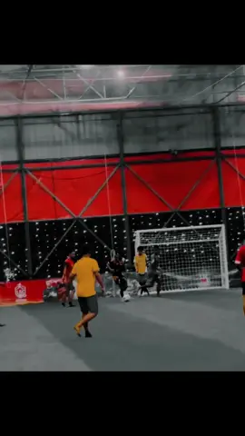 #RuMvEEr  ফুটবল মাঠে পা রাখলে আজও সেই পুরোনো উদ্দীপনা অনুভব করি। মনে হয়, এই তো সেদিন! ❤️ ​আমার সবথেকে প্রিয় স্মৃতিগুলো এই মাঠেই চাপা পড়ে আছে। ⚽️ ​হারিয়ে যাওয়া বন্ধু, ভুলে যাওয়া গোল, আর ফুটবল—আমার অতীতের সেরা অংশ।