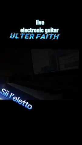 Ulter Faith lavori in corso Sii l’eletto live electronic guitar  #lavoriincorso #ulterfaith #siileletto #eletricguitar #live @LO ZOO DI 105 @Minnie @Lola_Kudd @Ultimo 