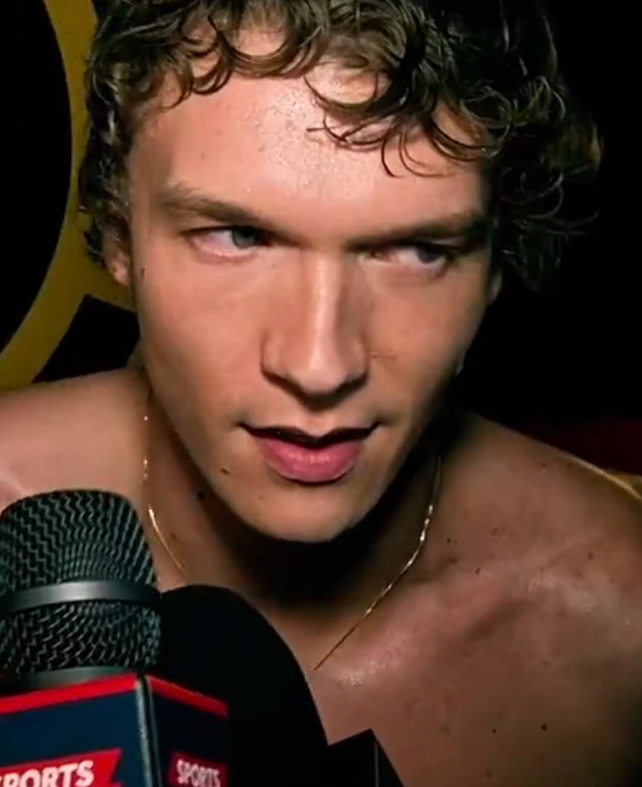 #ILYAROZANOV - he’s the definition of >:] scp: bttmscp miffy: itsflorcreations via etsy #heatedrivalry #hollanov 