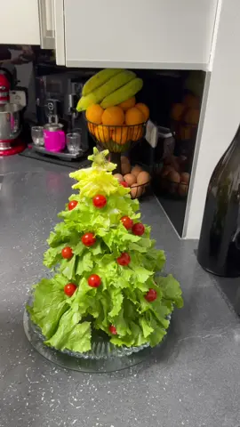 Weihnachtsbaum mal anders 🎄 #christmasgiftideas #weihnachten #christmas #feier #weihnachtsbaum 