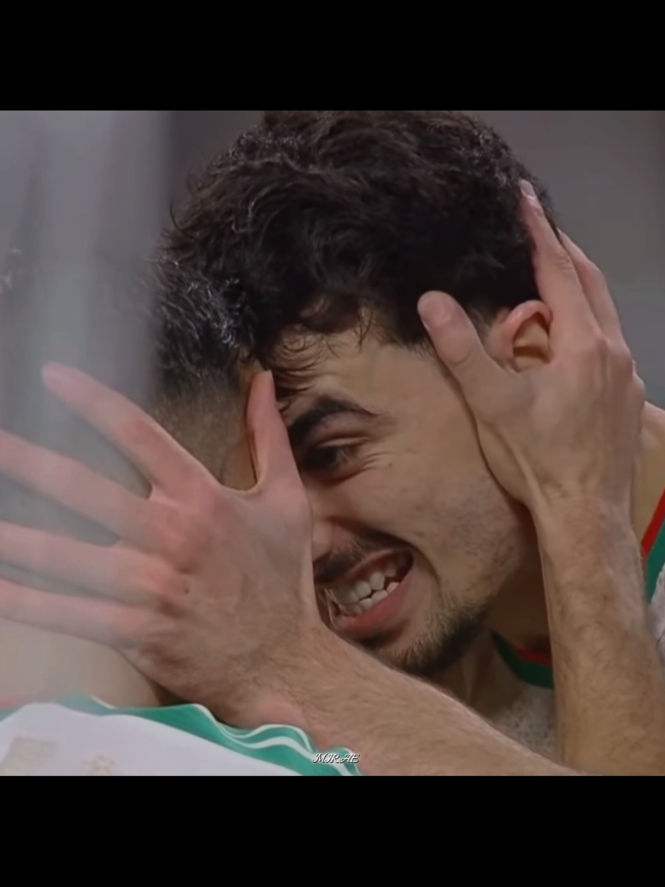 اذوووب انا اذوووب 🫠❤️  #المنتخب_الجزائري  #قطر  #بركان_رضوان  #المغرب🇲🇦تونس🇹🇳الجزائر🇩🇿  #fyp 