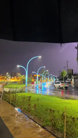 Raining in zakho ☔️🌧️ #zaxo #pradalal #rain #raining #winter 