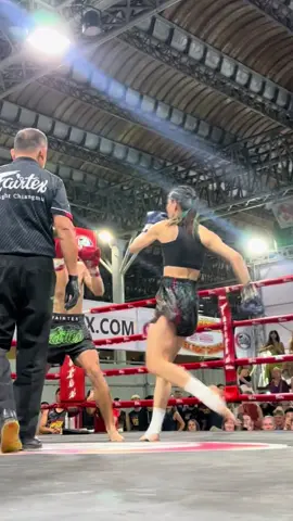 ลุยยยย💚❤️#เพรชชมพู #กะเทย #ปุ๋ยบุญพืช #fyp #มวยไทย 