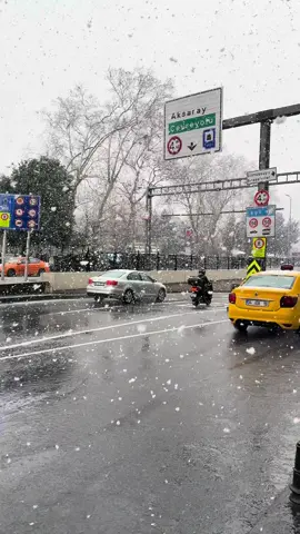 #اسطنبول🇹🇷 #ثلوج_اسطنبول 