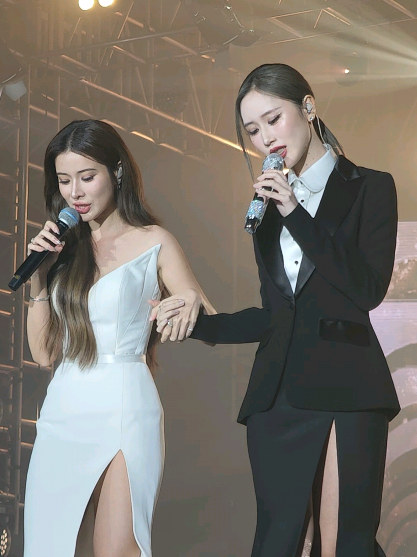 เหมือนมานั่งอยู่ในงานแต่งของเค้า2คนเลยล่ะ แต่งในซีรีส์ไปแล้ว ก็เตรียมแต่งจริงไปเลยค่าา🌹💍 #supassra_sp #janeeyeh #kaojanejanekao  #lovedesignseries #lovedesign1stfanmeetth 